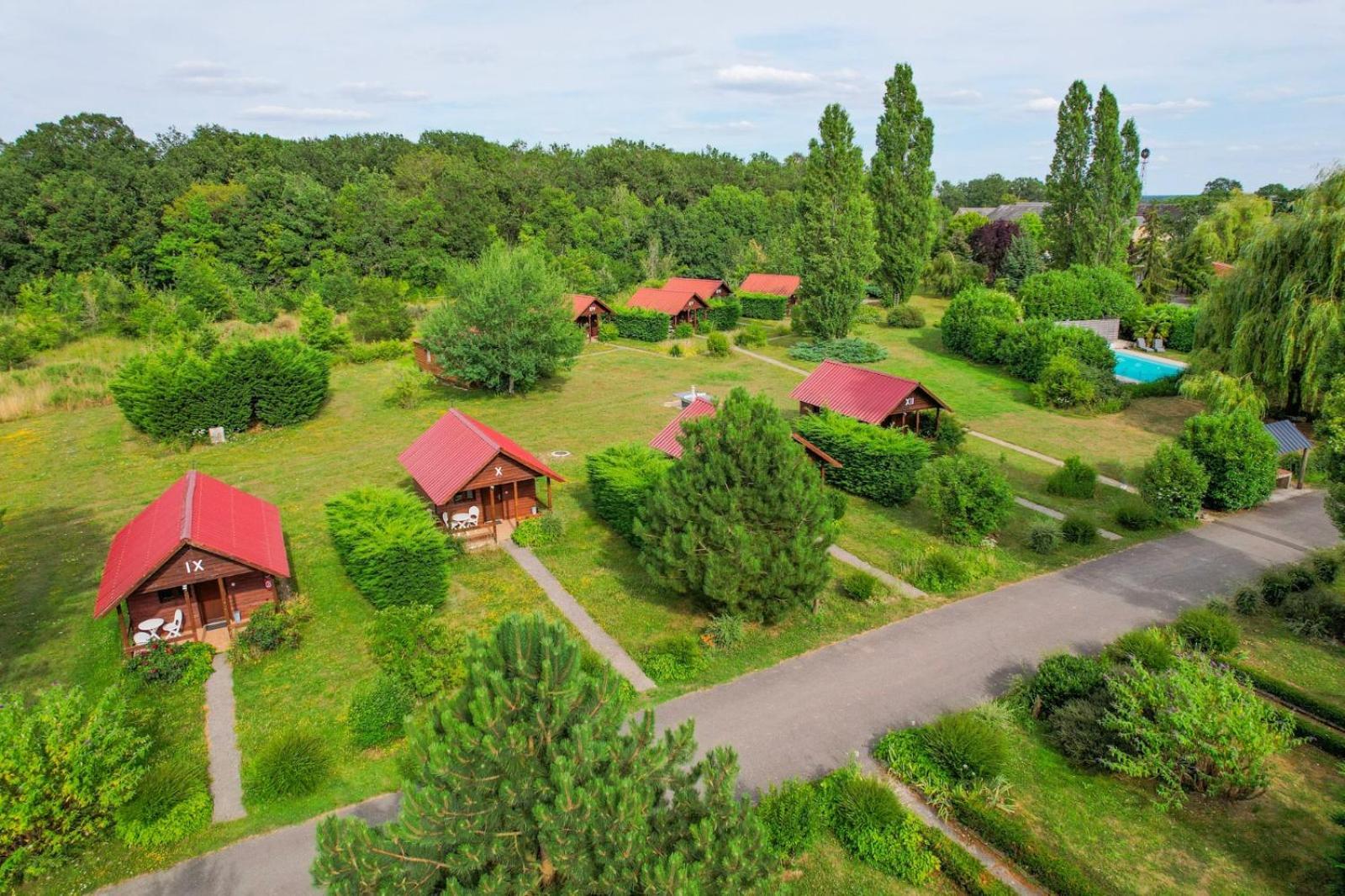 Les Cabanes Parisiennes - Chalets 1H30 From Paris - 62P Sainte-Geneviève-des-Bois Zewnętrze zdjęcie